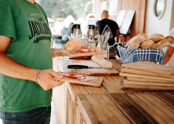 Lodg'ing Nature Camp Dordogne *