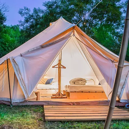 Lodg'ing Nature Camp Dordogne *