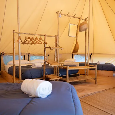 Lodg'ing Nature Camp Dordogne * Lacave (Lot)