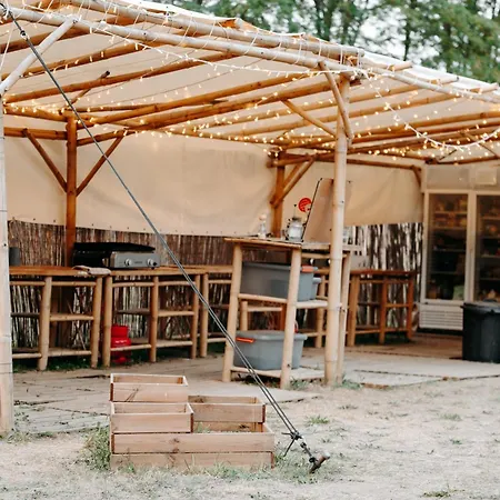 Lodg'ing Nature Camp Dordogne