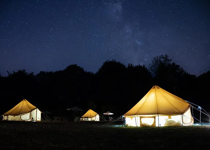 Lodg'ing Nature Camp Dordogne Οργανωμένο κάμπινγκ Lacave (Lot)